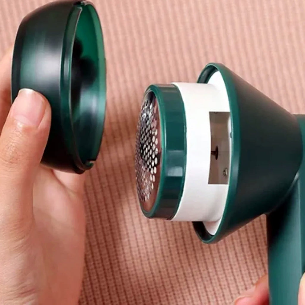 Lint remover removable lint collector